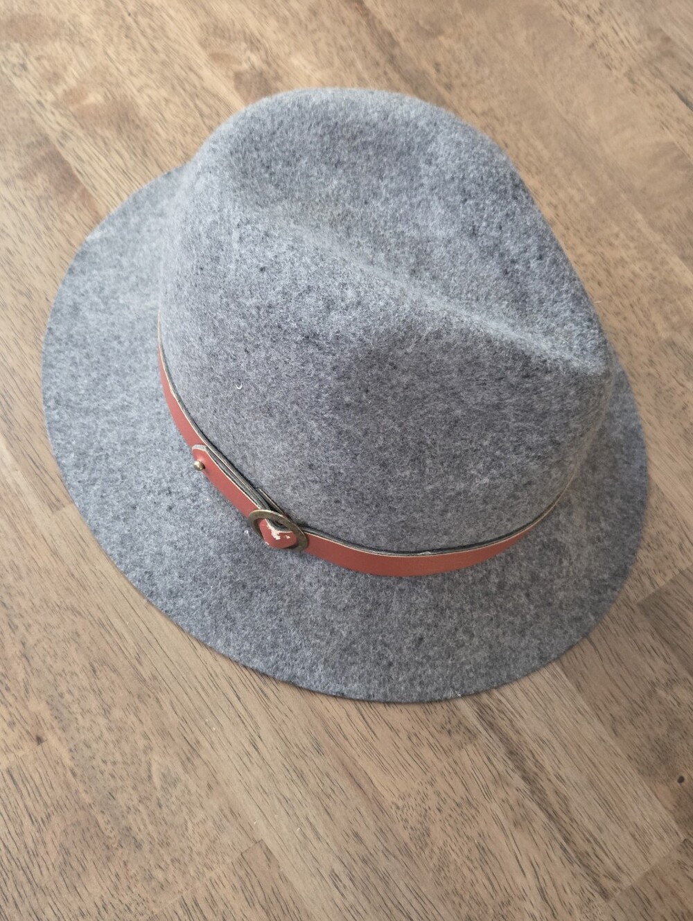100% Wool Fedora with Brown Band Genie Eugenia Kim